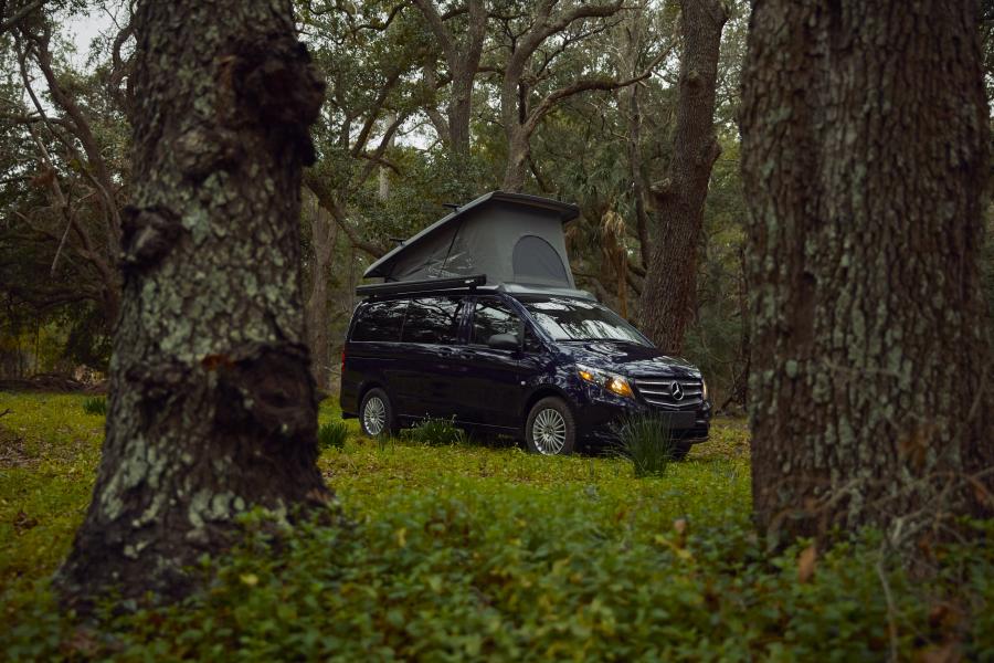  Mercedes-Benz Weekender 2020 года  (фото 16 из 38)